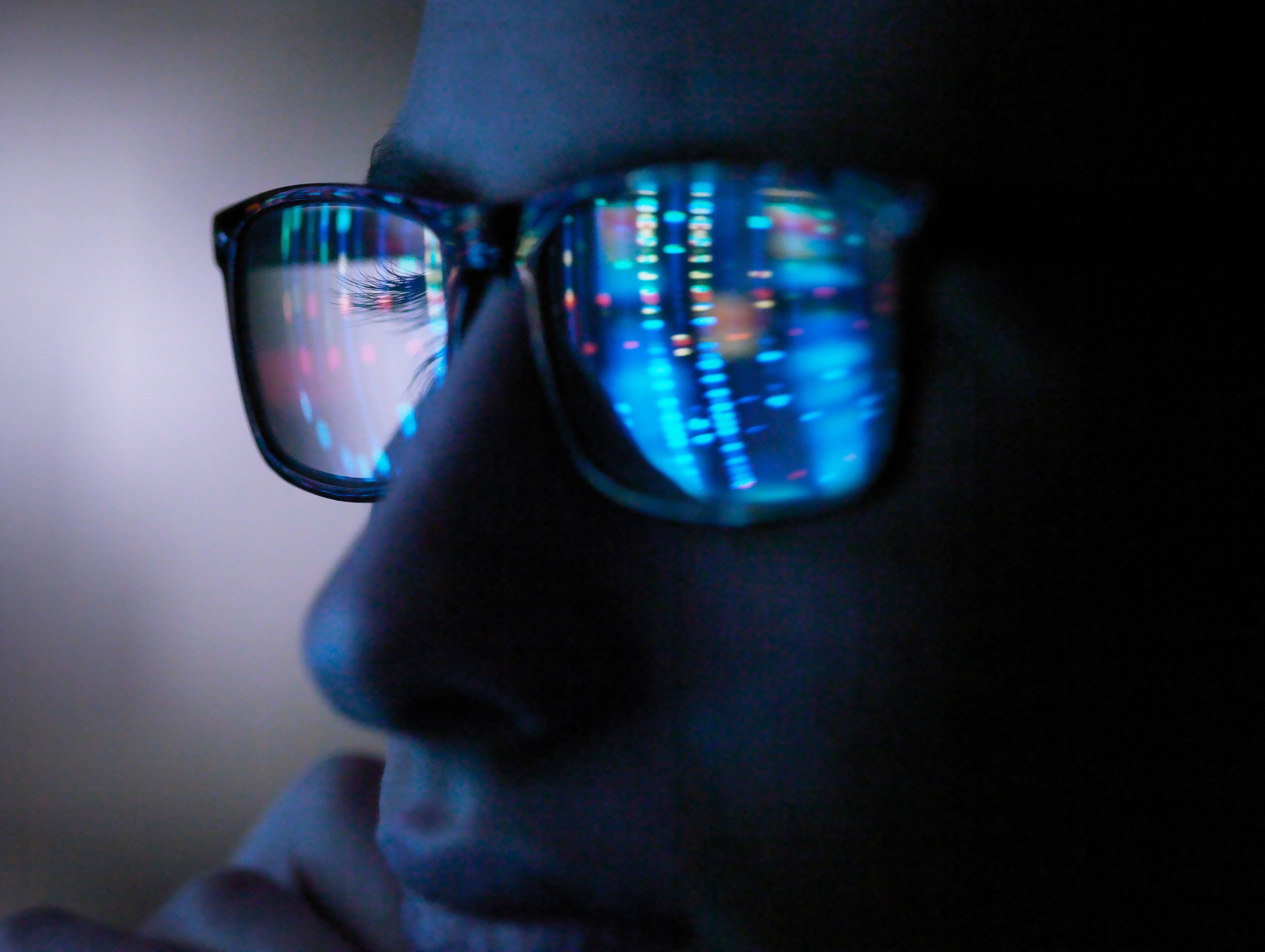 US Market Open: Geopolitical Risks Ease Before Earnings