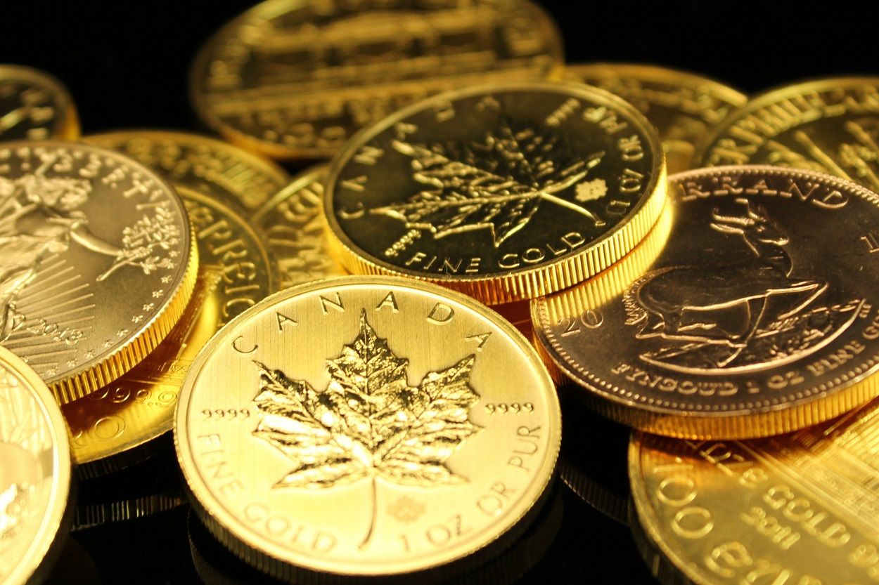 Gold Analysis: XAU/USD Approaches the $5,000 per Ounce Level