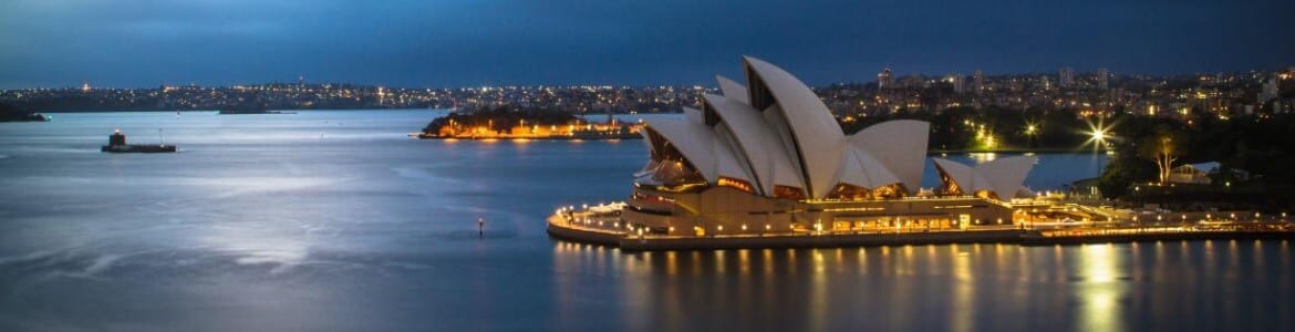 FOMC Minutes Shift Hawkish, AUD/USD Bounces Back from R