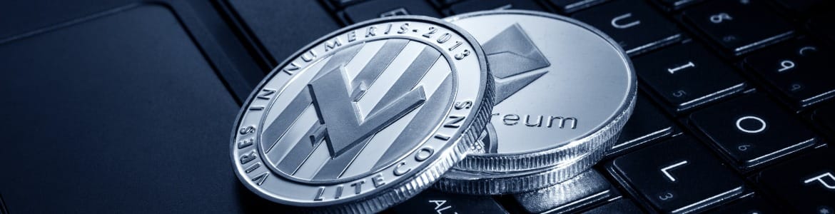 Crypto Outlook: Altcoins Lead the Rally as Bitcoin Pauses
