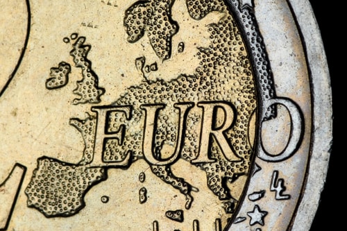 EUR/USD Q4 2026 Outlook: Euro at a Crossroads as Fed, ECB Tighten